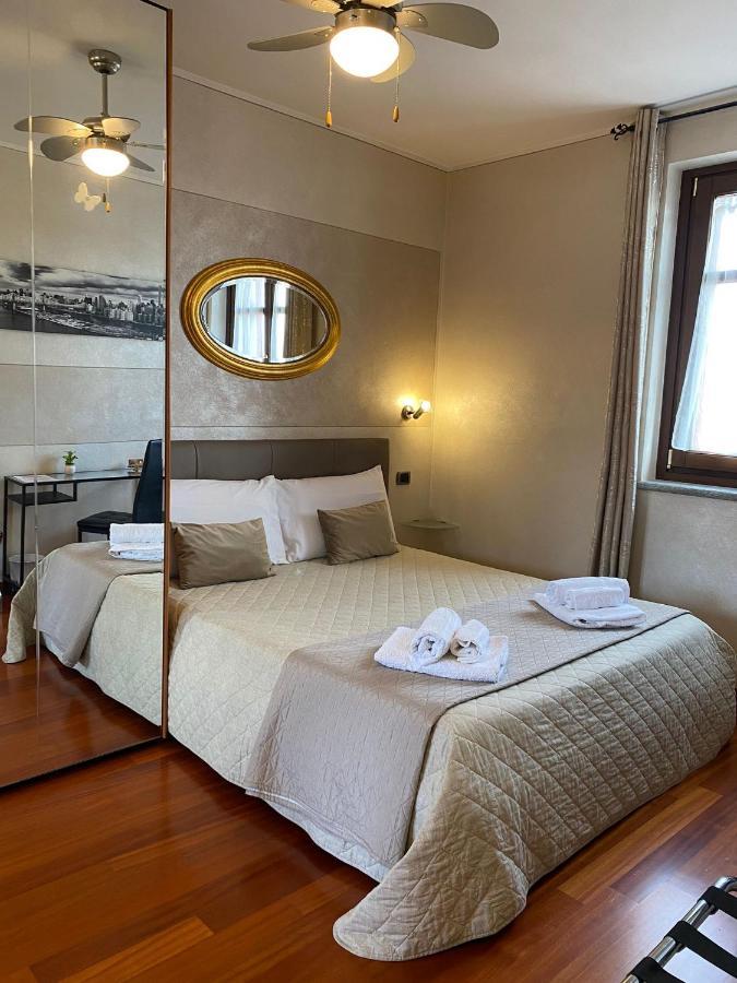 Villa Laura B&B Fossano Buitenkant foto
