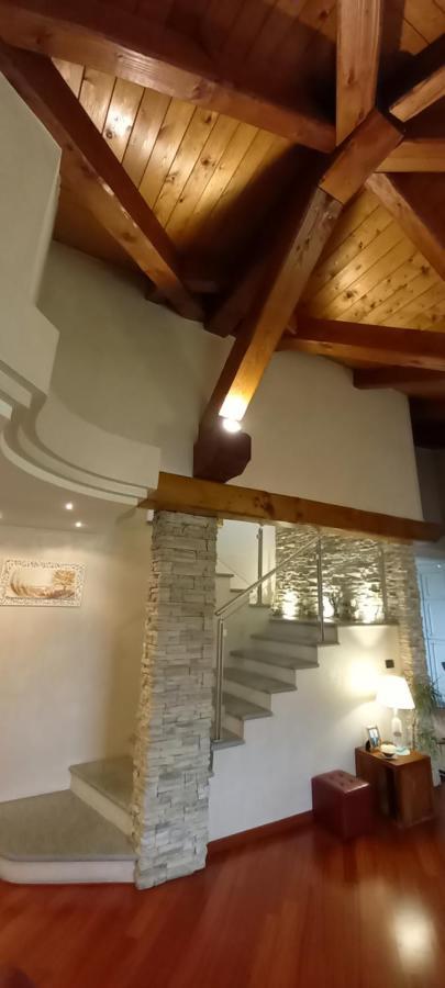 Villa Laura B&B Fossano Buitenkant foto