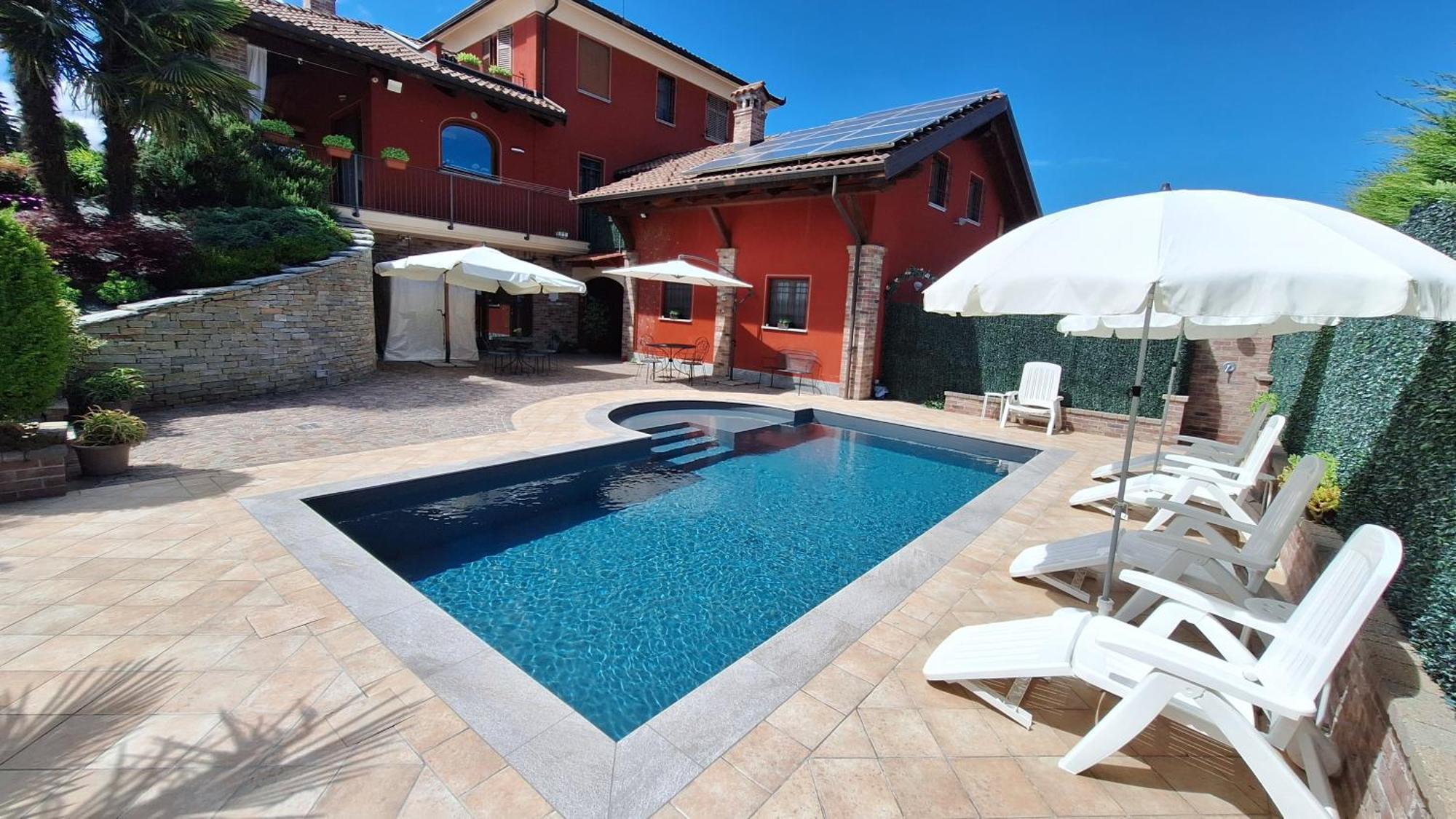 Villa Laura B&B Fossano Buitenkant foto